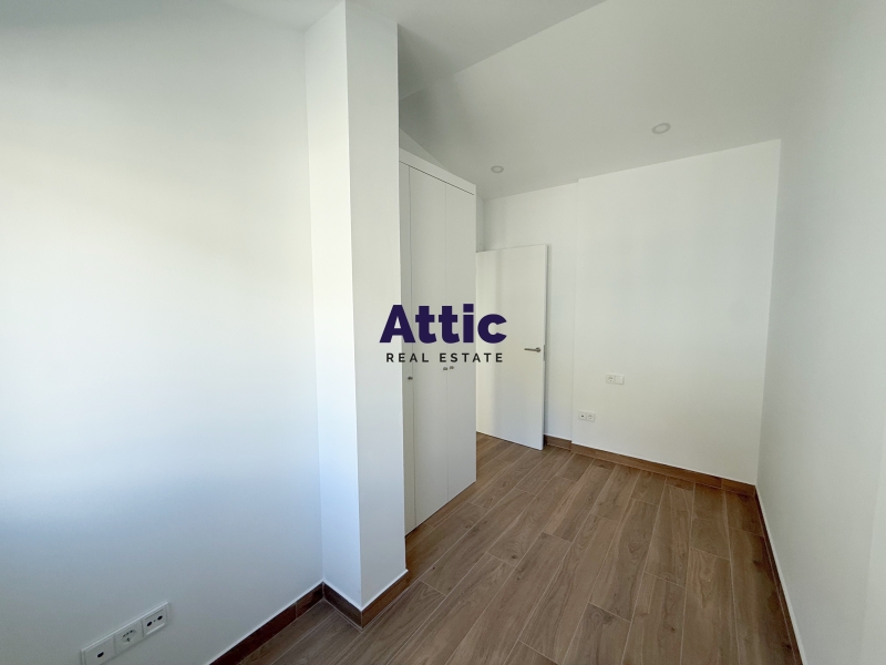 Àtic d´obra nova a estrenar 