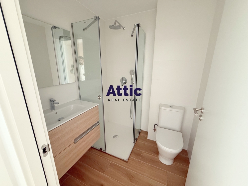 Àtic d´obra nova a estrenar 