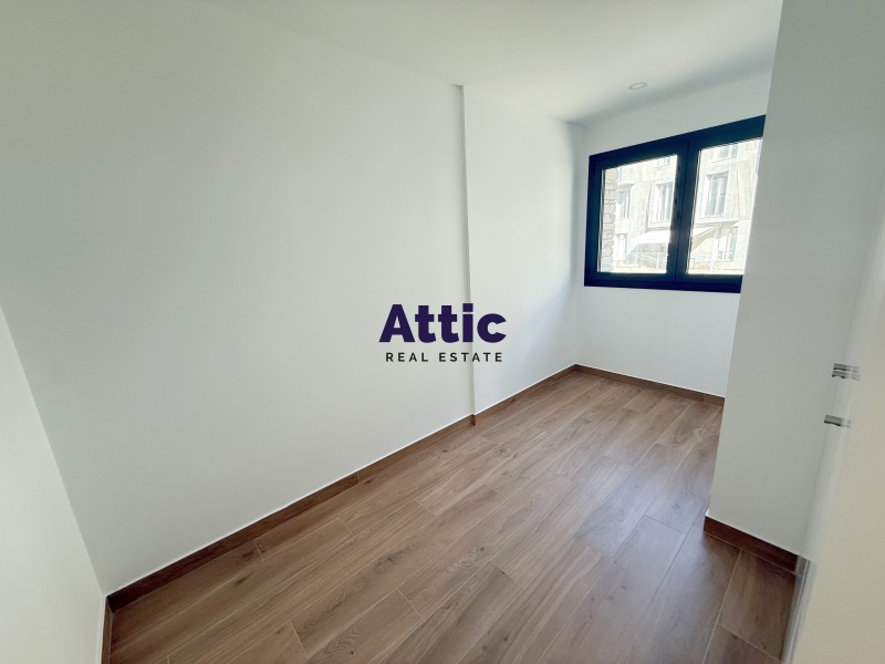 Àtic d´obra nova a estrenar 