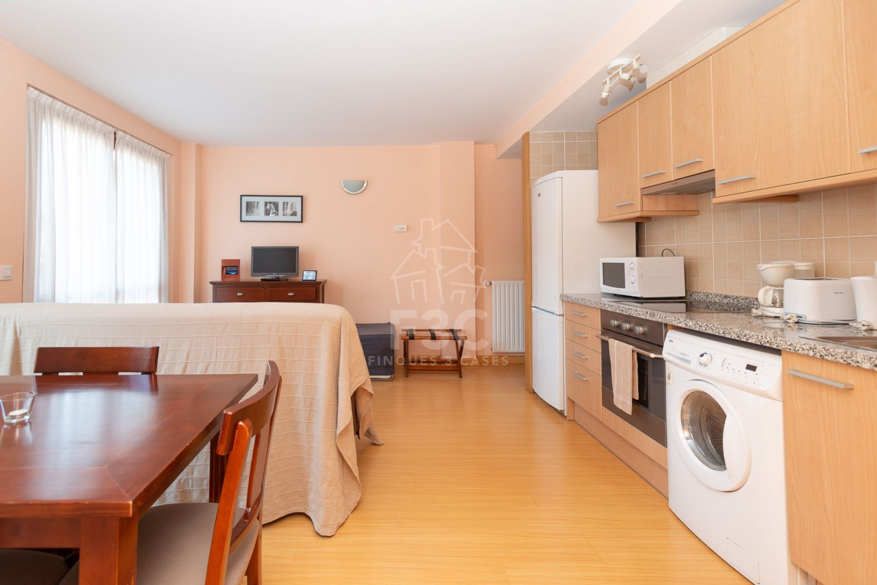 A la pleta de Soldeu, al costat de l'accés de Gr