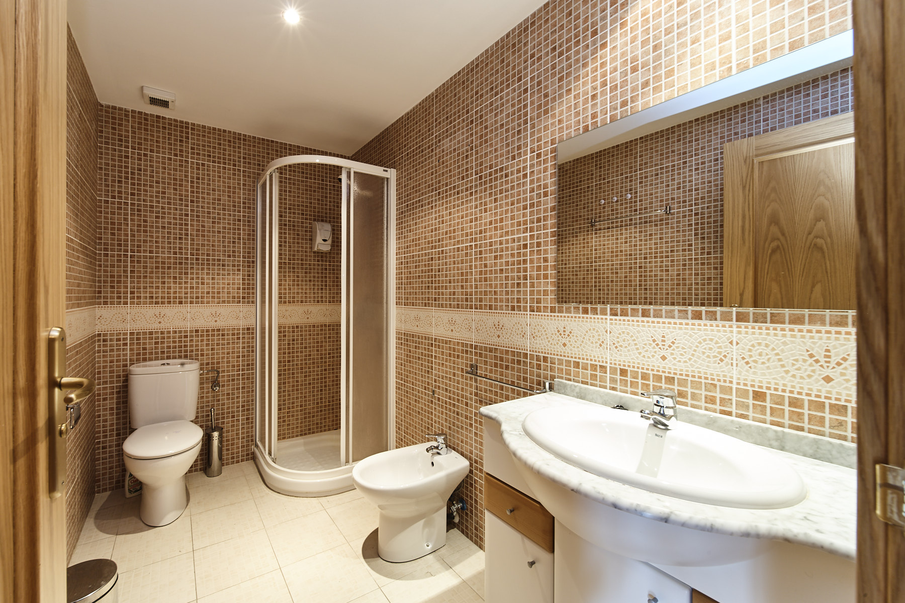 A la pleta de Soldeu, al costat de l'accés de Gr