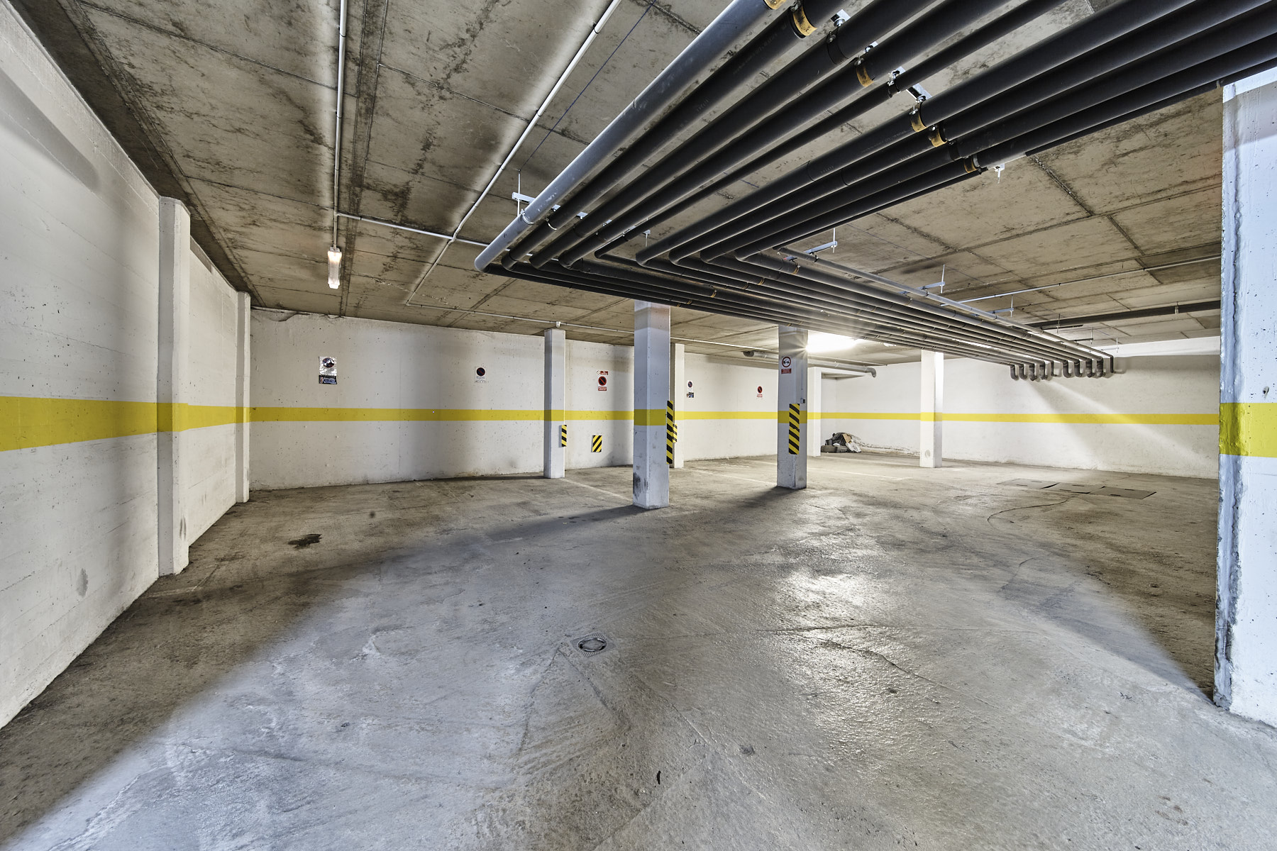 A la pleta de Soldeu, al costat de l'accés de Gr