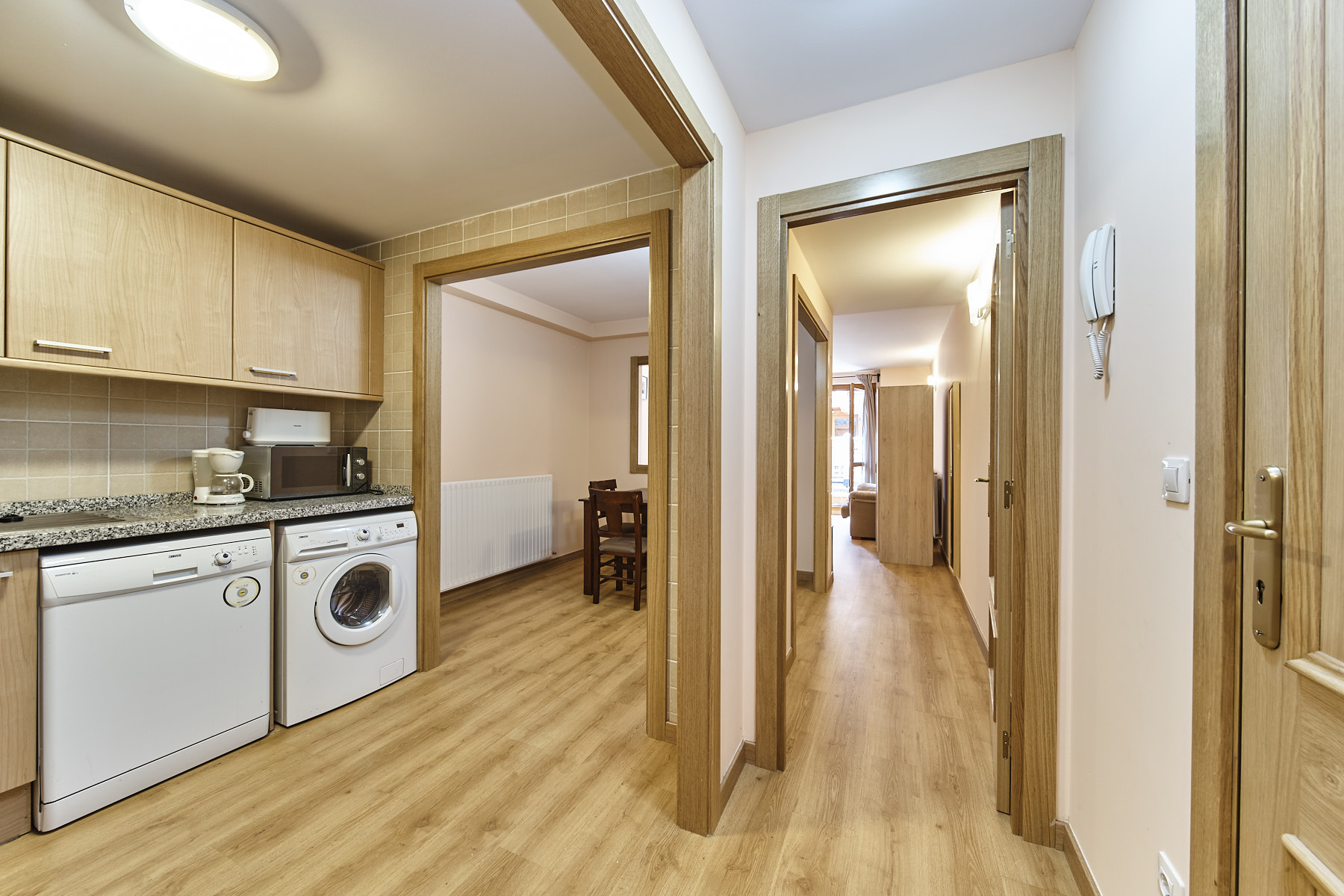 A la pleta de Soldeu, al costat de l'accés de Gr