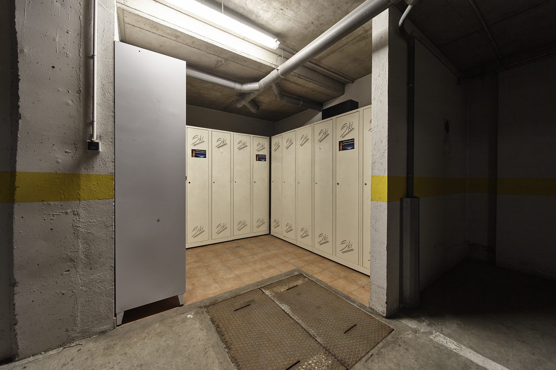 A la pleta de Soldeu, al costat de l'accés de Gr