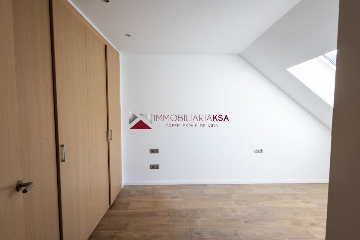 Atic- Escaldes Engordany 