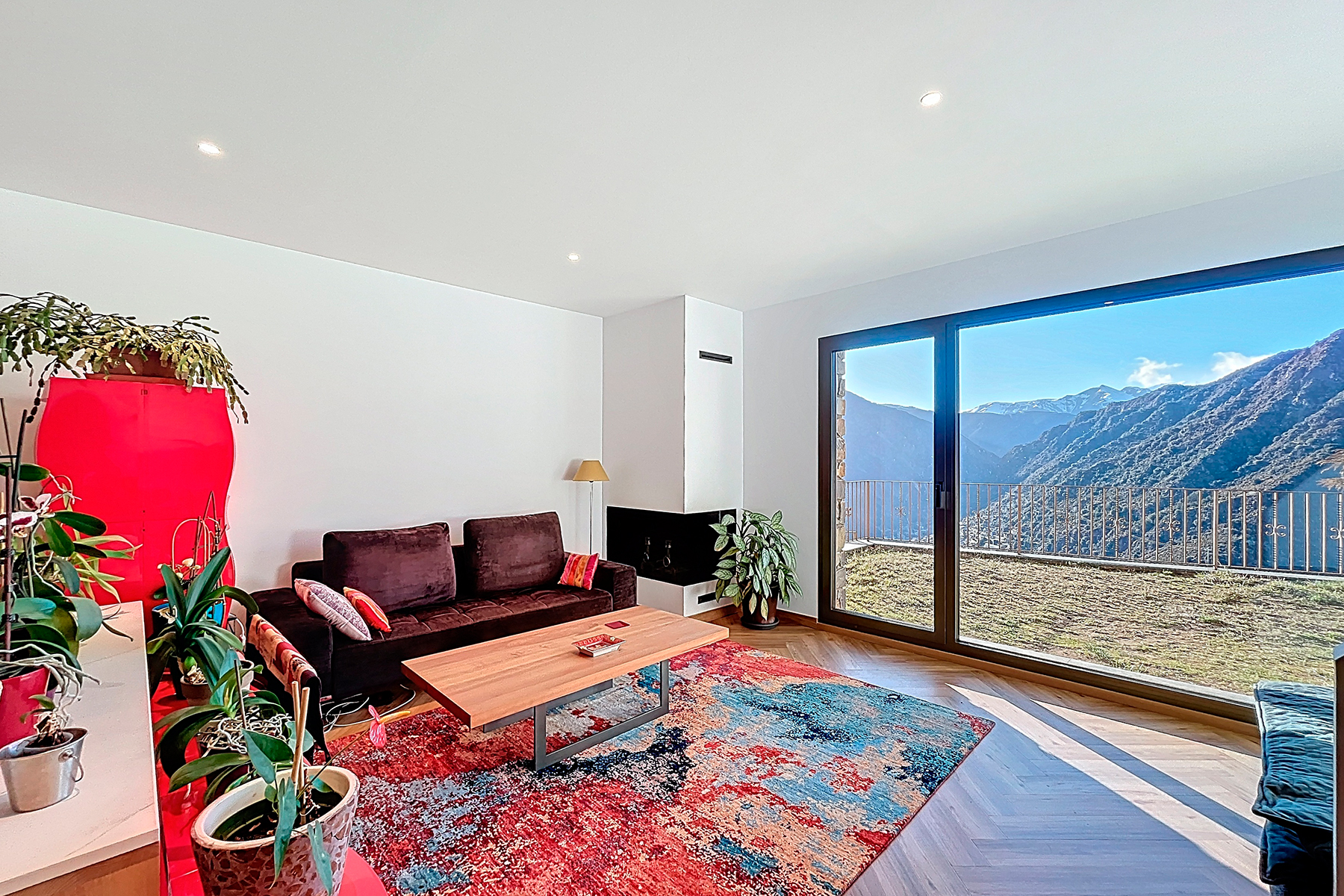 Descobreixi aquesta encantadora casa adossada a En