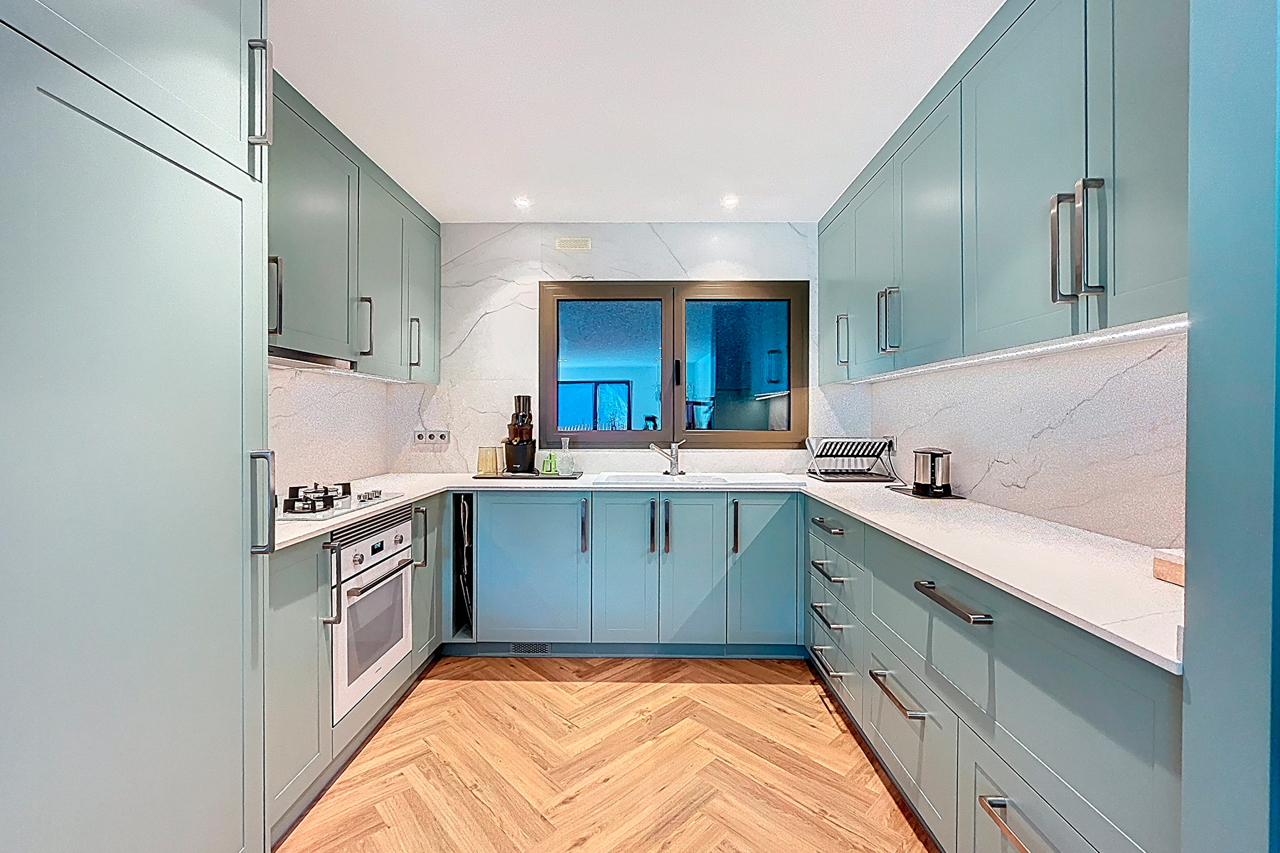 Descobreixi aquesta encantadora casa adossada a En