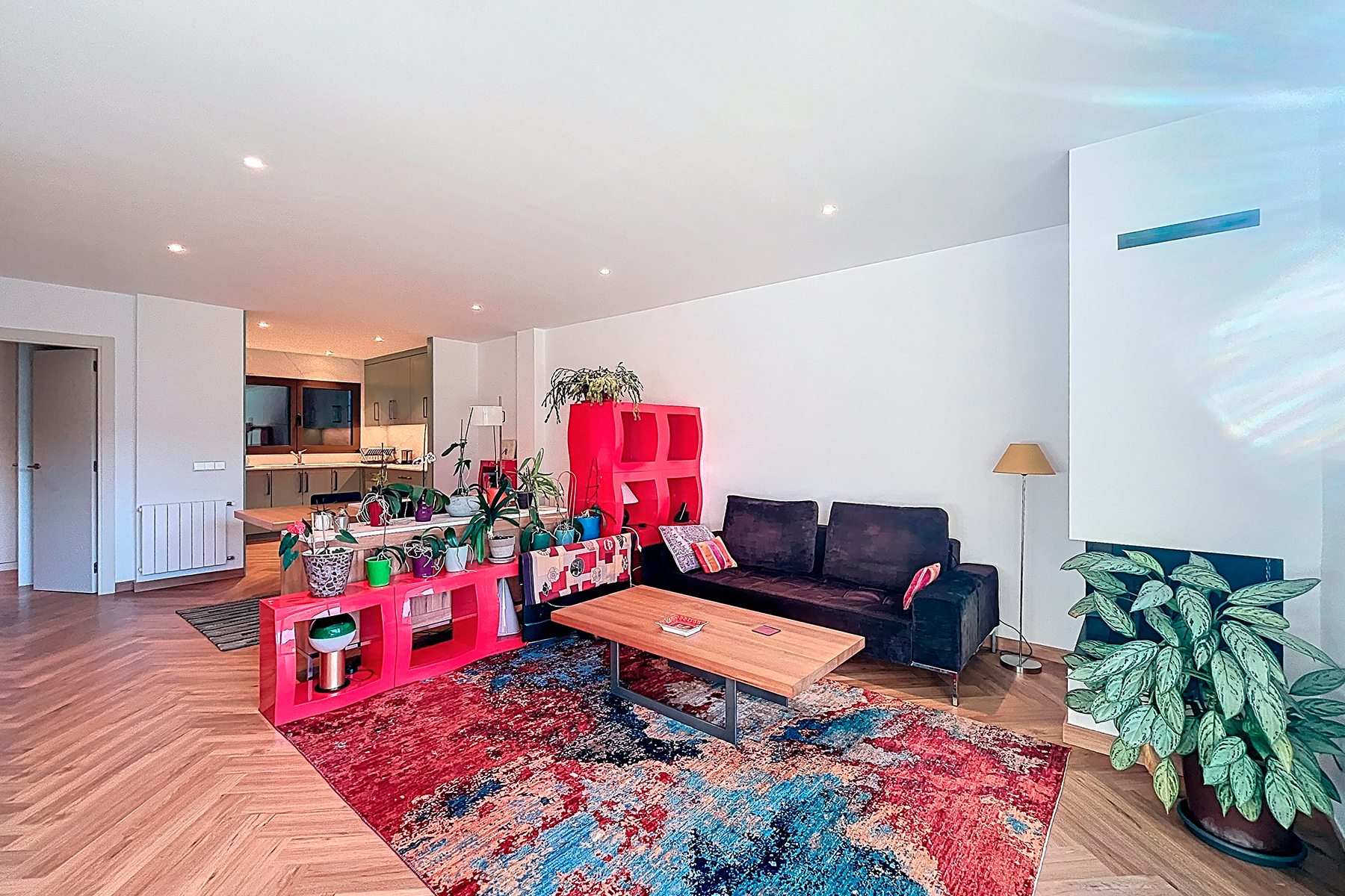 Descobreixi aquesta encantadora casa adossada a En