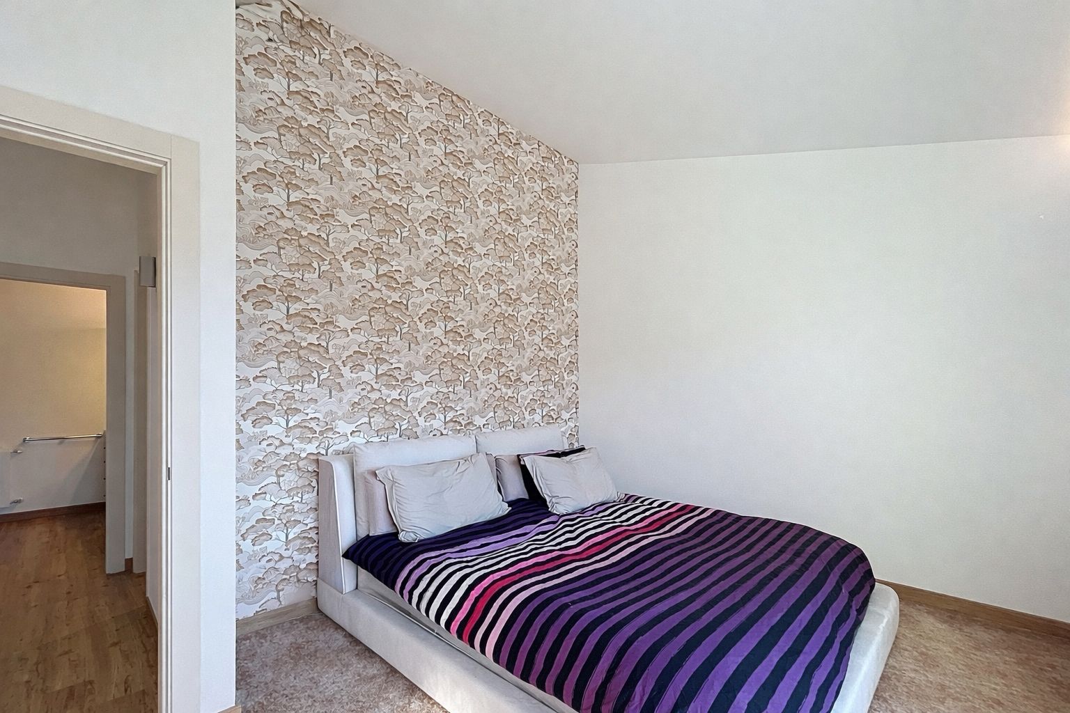 Descobreixi aquesta encantadora casa adossada a En