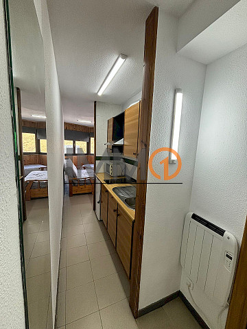  Es lloga estudi al Pas de la Casa d’uns 30 m² 