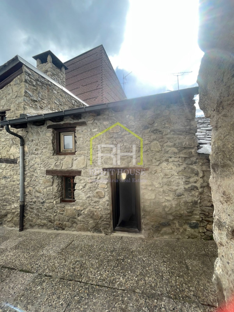 Casa en lloguer al casc antic d'Andorra la Vella