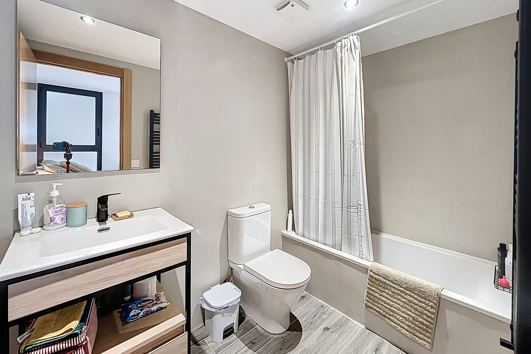 Espaiós pis de 101,35 m² situat a Sant Julià de