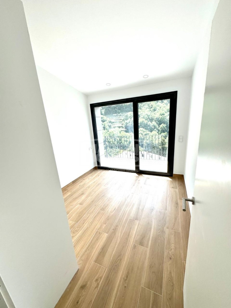 Dos àtics a estrenar de lloguer a Engolasters amb vistes panoràmiques i màxima privadesa