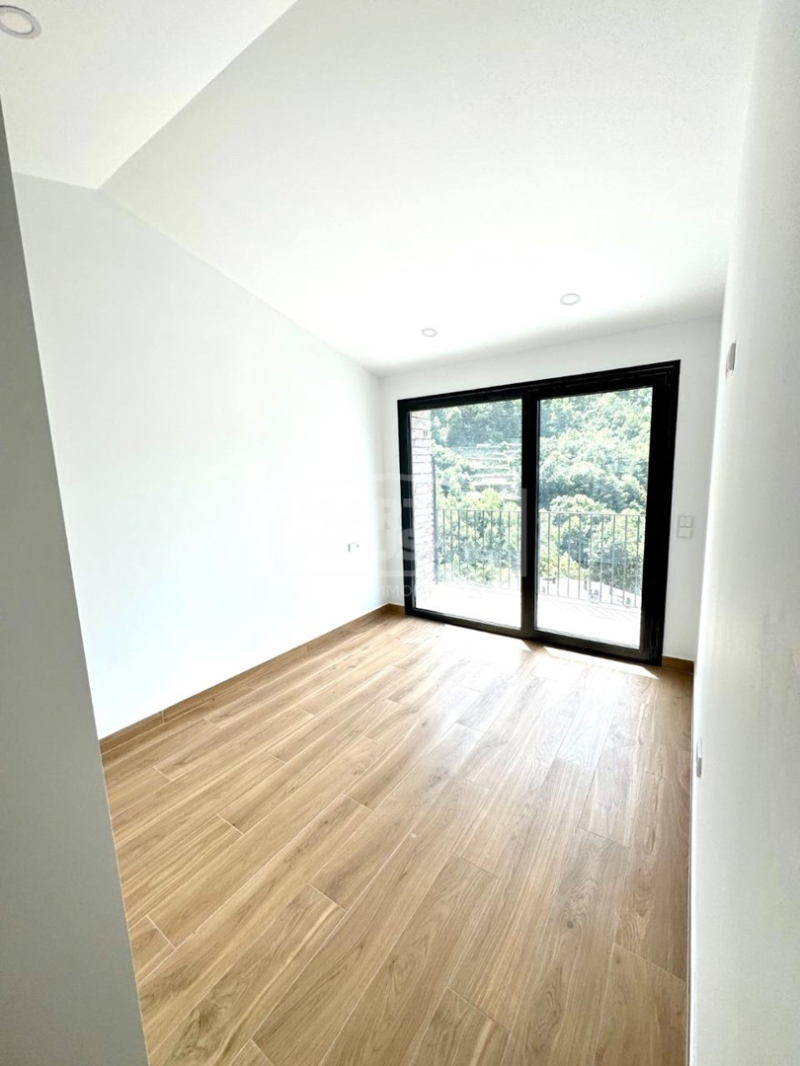 Dos àtics a estrenar de lloguer a Engolasters amb vistes panoràmiques i màxima privadesa