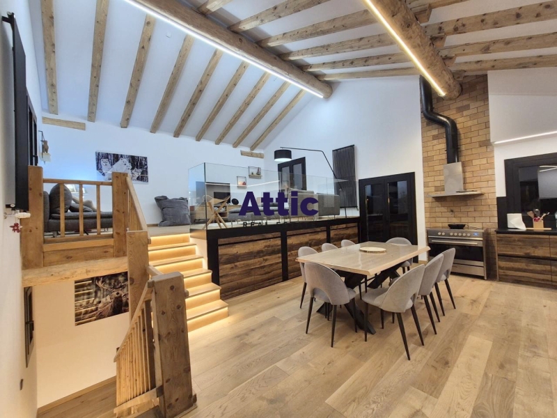 Cassa adossada d'alt standing en lloguer