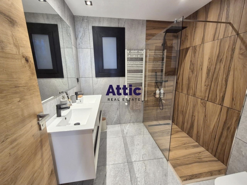 Cassa adossada d'alt standing en lloguer