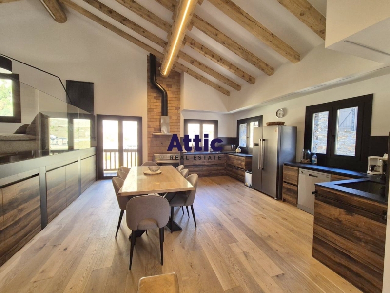 Cassa adossada d'alt standing en lloguer