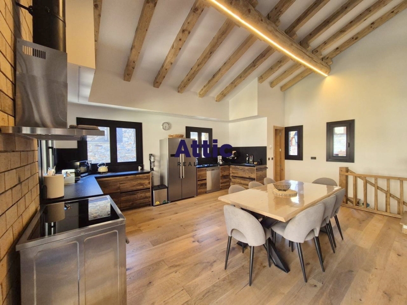 Cassa adossada d'alt standing en lloguer