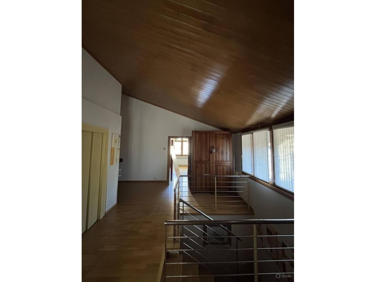 Casa adossada en entorn exclusiu i privilegiat, a un minut del centre