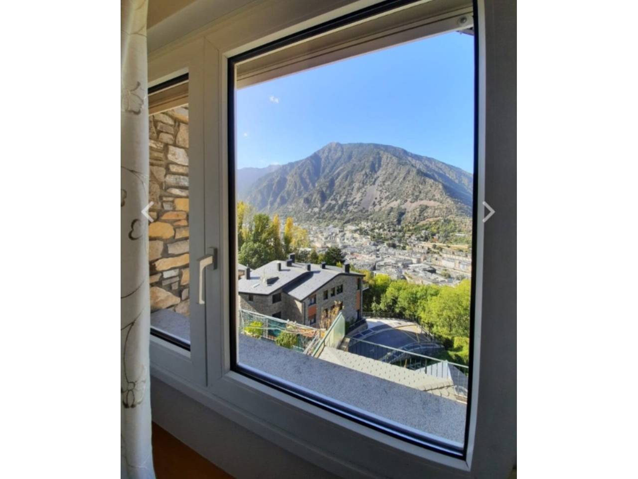 Casa en venda a Escaldes-Engordany – Casa unifamiliar amb vistes i garatge