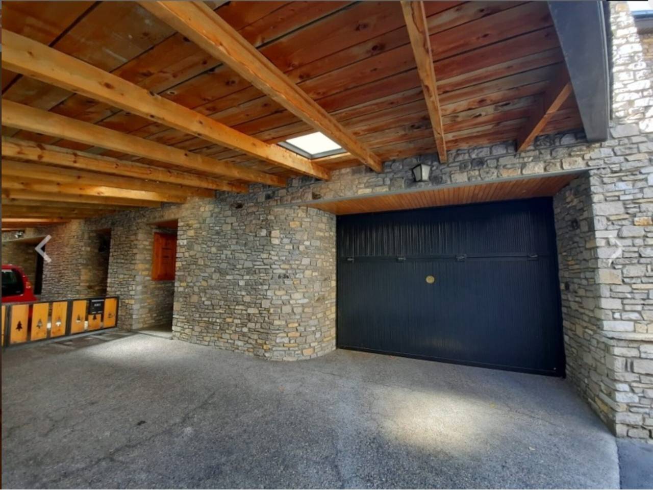 Casa en venda a Escaldes-Engordany – Casa unifamiliar amb vistes i garatge