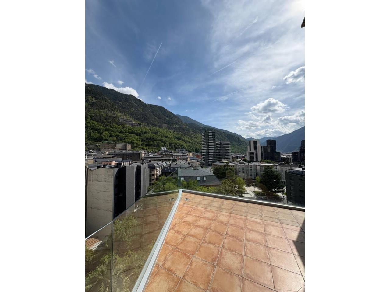 Exclusiu Àtic per comprar al centre d'Escaldes-Engordany