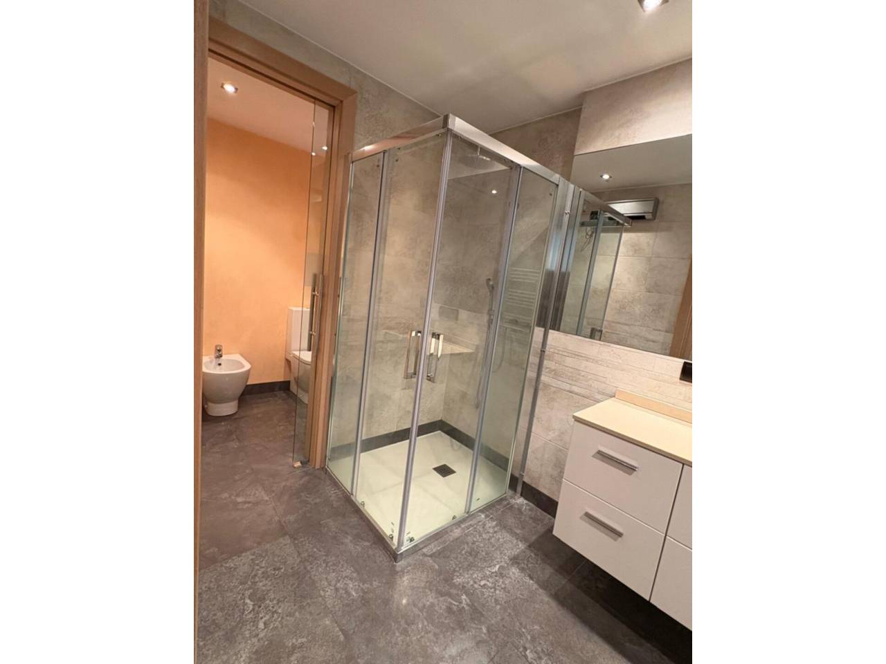 Exclusiu Àtic per comprar al centre d'Escaldes-Engordany