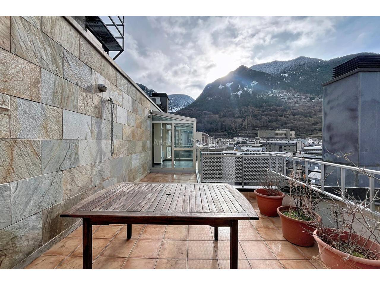 Exclusiu Àtic per comprar al centre d'Escaldes-Engordany