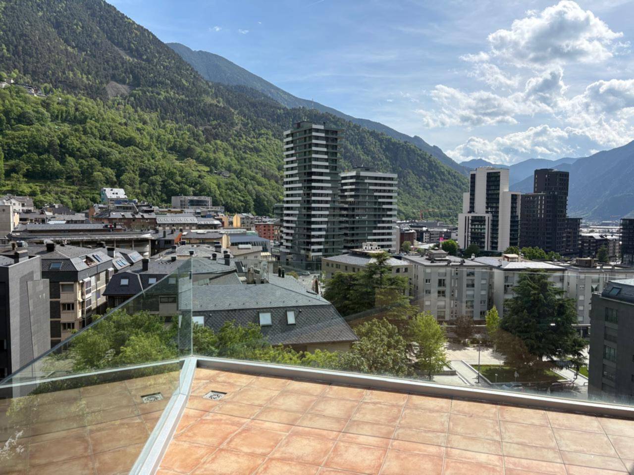 Exclusiu Àtic per comprar al centre d'Escaldes-Engordany