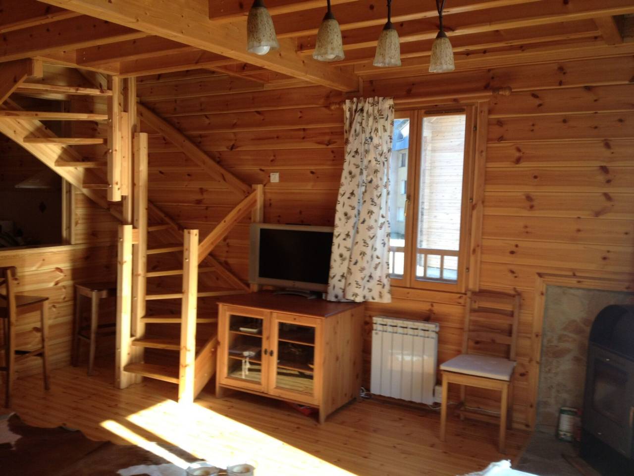 Descubre el encanto de la vida en L’Hospitalet-près-l’Andorre (FRANÇA), un refugio perfecto