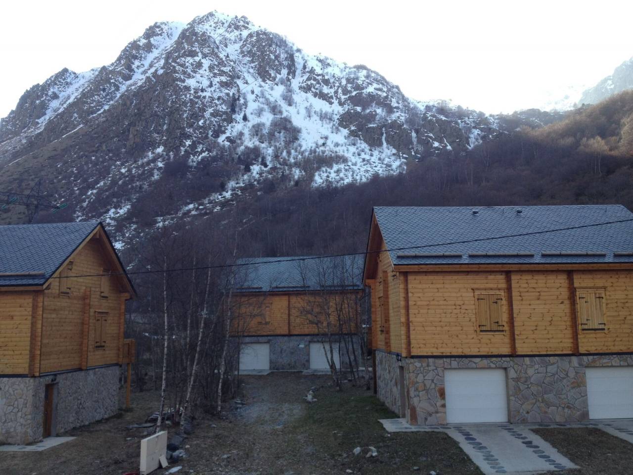 Descubre el encanto de la vida en L’Hospitalet-près-l’Andorre (FRANÇA), un refugio perfecto