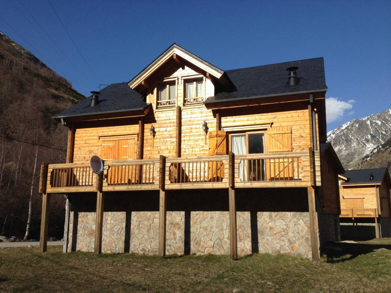 Descubre el encanto de la vida en L’Hospitalet-près-l’Andorre (FRANÇA), un refugio perfecto