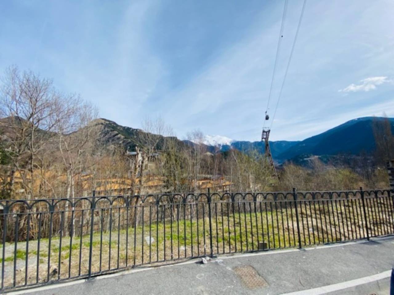 TERRENY EN VENDA A ESCÀS