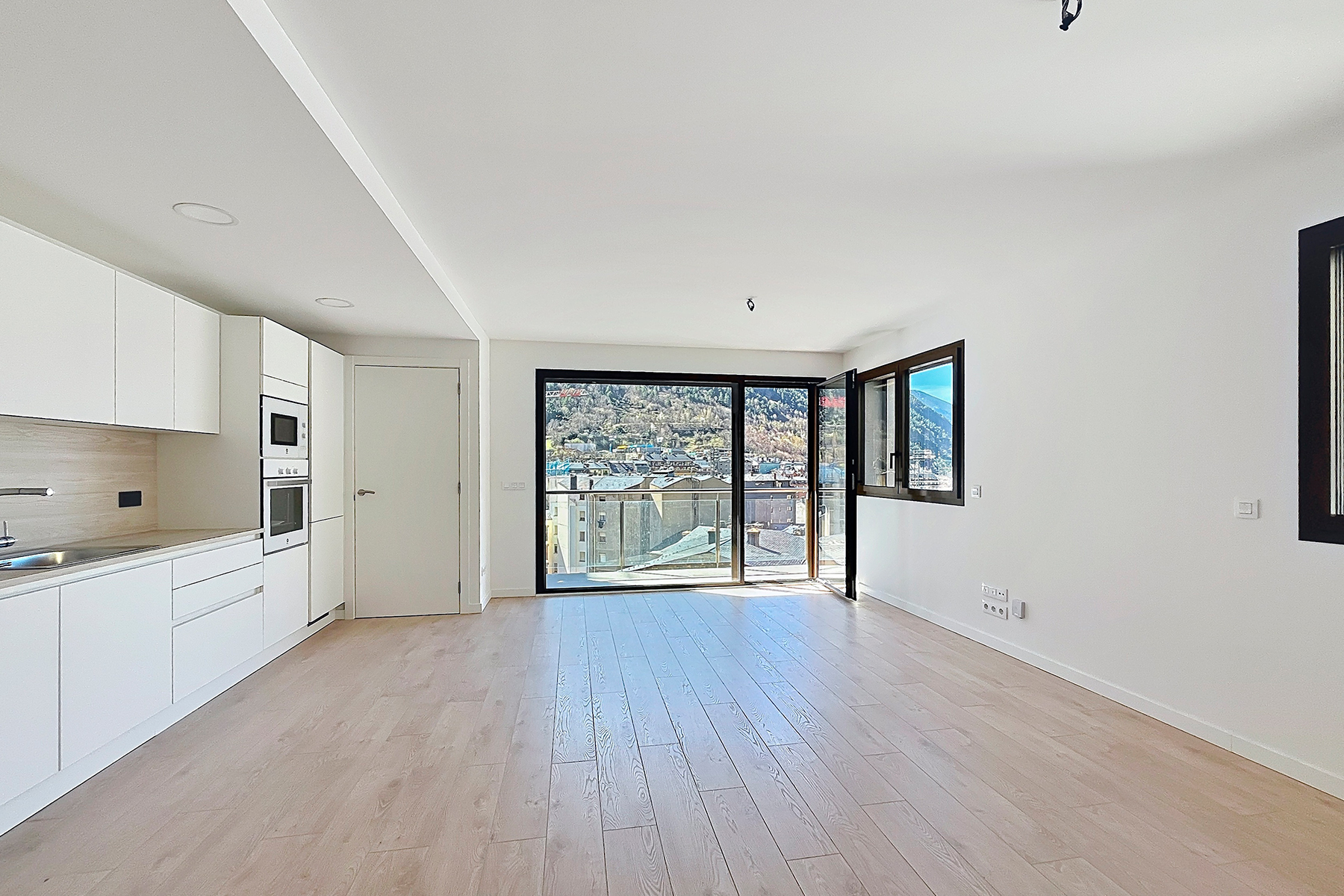 Descobreix aquest espaiós pis de 110 m² situat a