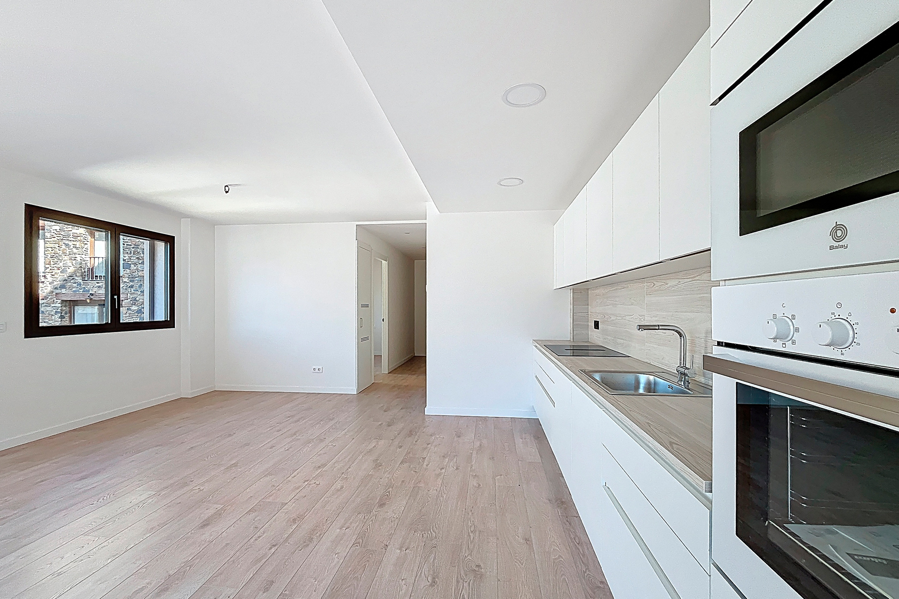 Descobreix aquest espaiós pis de 110 m² situat a