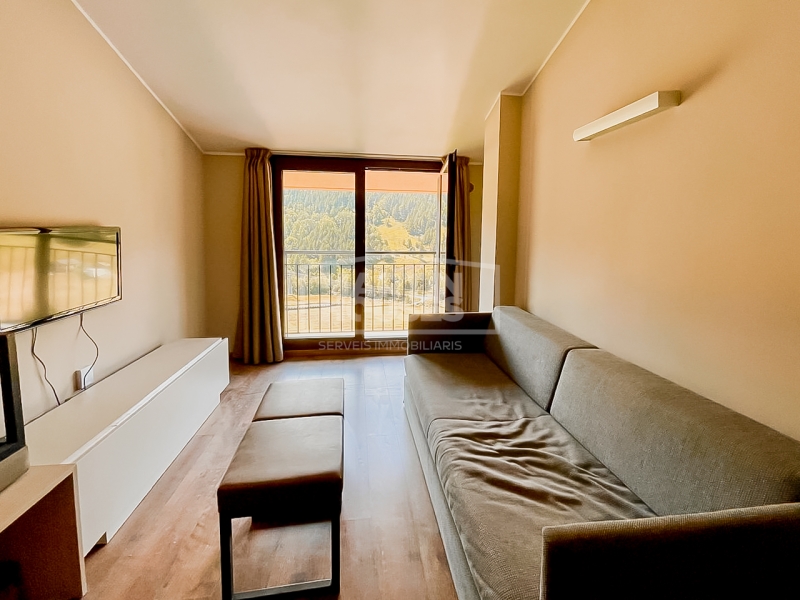 Llum, vistes i tranquil·litat a la muntanya