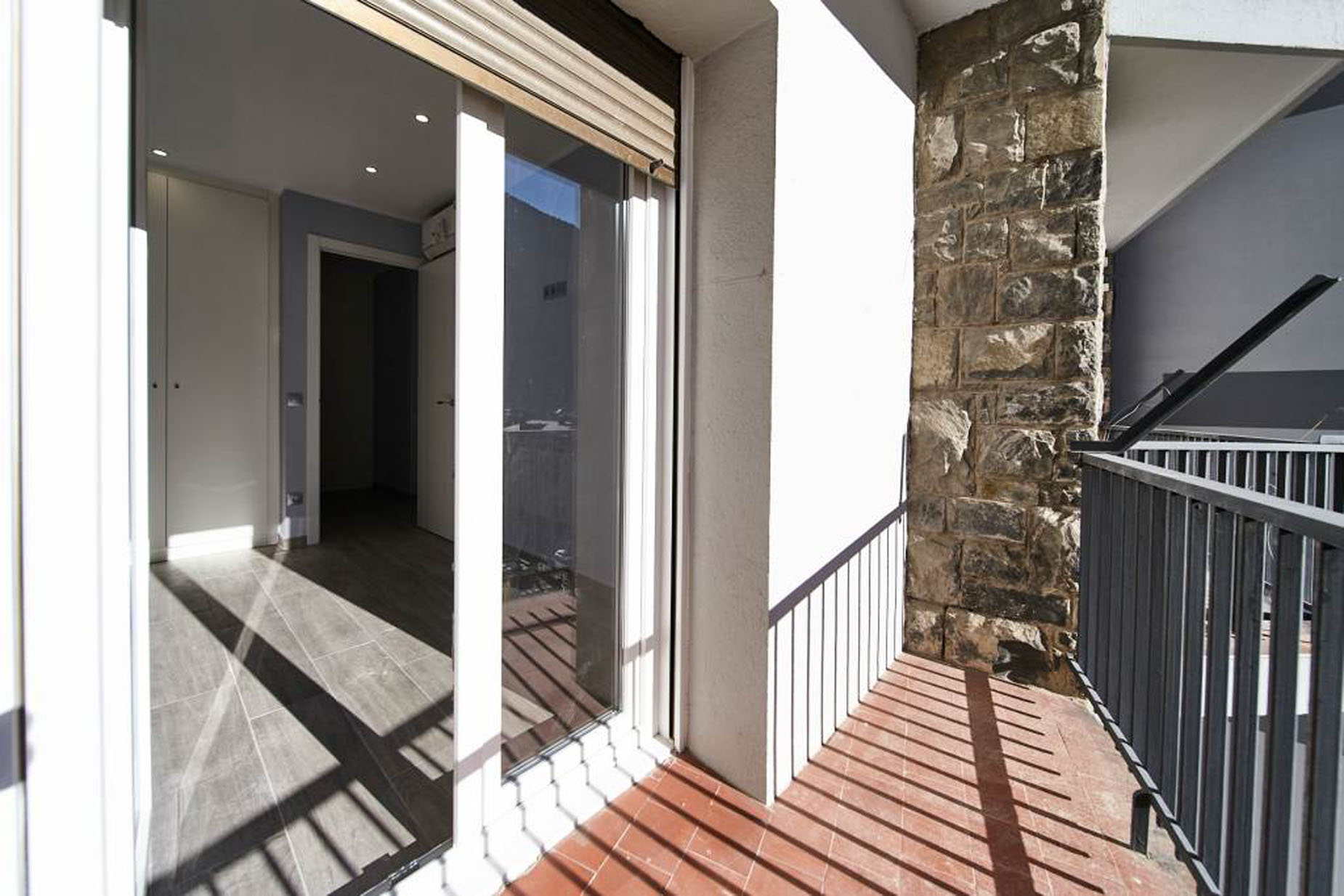 Descobreix aquest encantador pis totalment reforma