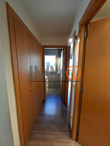  Es lloga magnífic pis de recent construcció sit