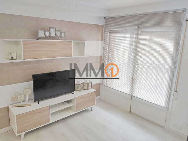  En venda pis situat en una urbanització molt tra