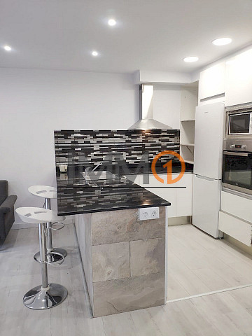  En venda pis situat en una urbanització molt tra