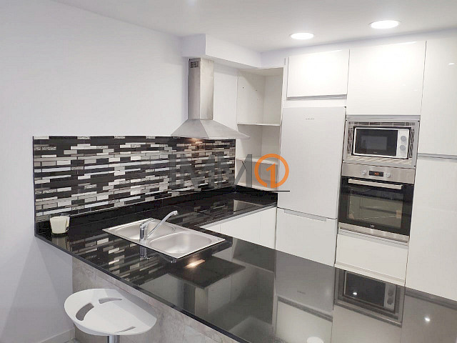  En venda pis situat en una urbanització molt tra