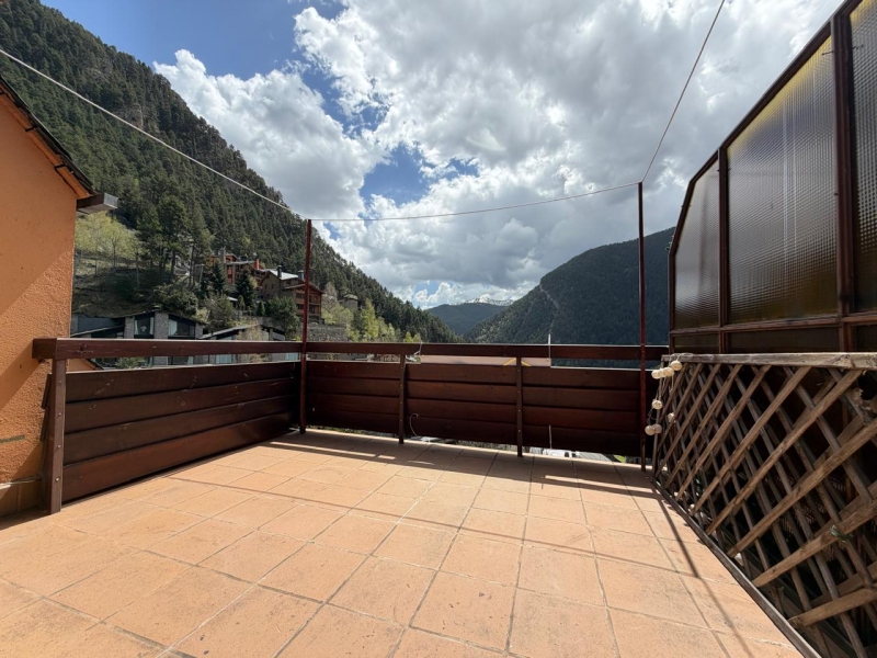 Terrassa, llar de foc sol i vistes espectaculars 