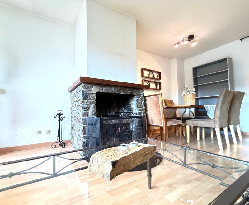 Terrassa, llar de foc sol i vistes espectaculars 