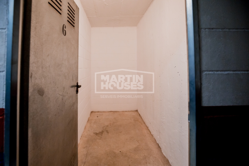 Tranquil·litat, llum i natura a La Cortinada